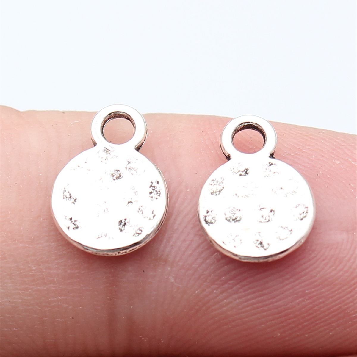 WYSIWYG 40pcs 11x8mm 3 Colors  - Vintage Fashion Theme 评论和价格