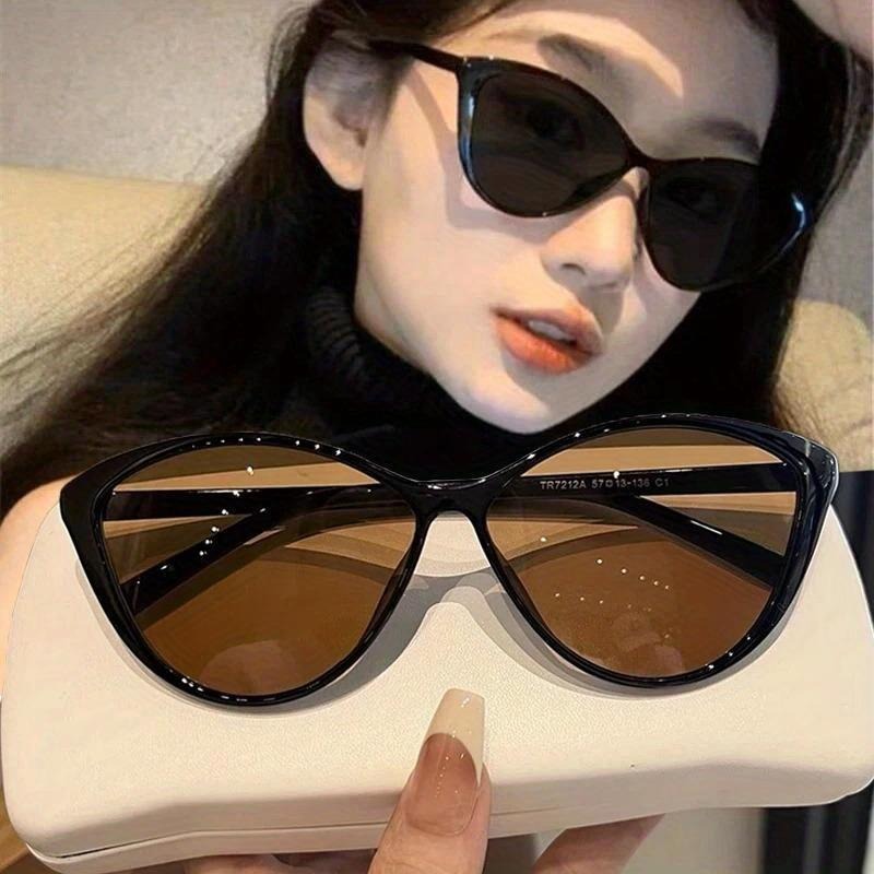 1Pc Retro Frame Cat Eye Sungla - Vintage Fashion Glasses 评论和价格
