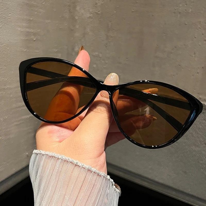 1Pc Retro Frame Cat Eye Sungla - Vintage Fashion Glasses 评论和价格